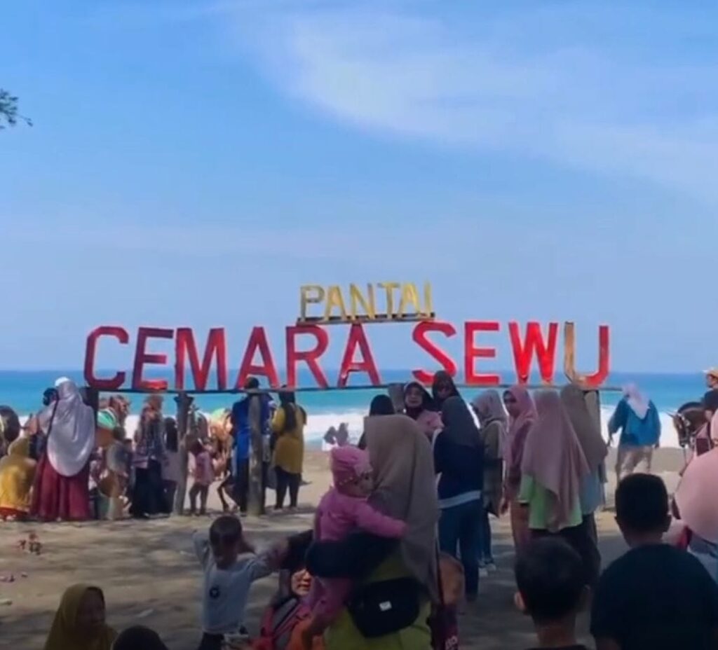 \"Pantai