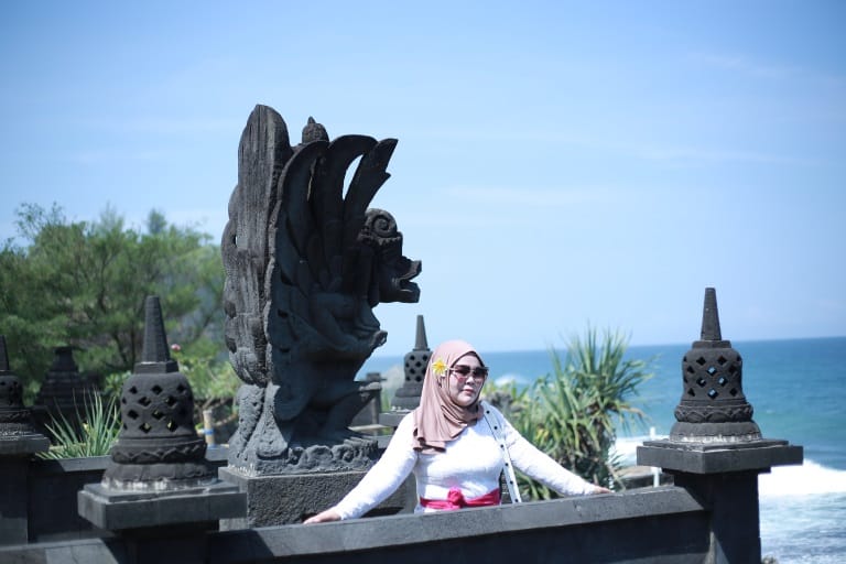 \"Pantai