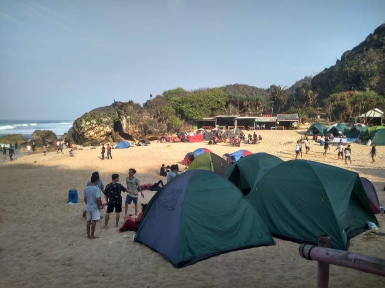 \"Pantai