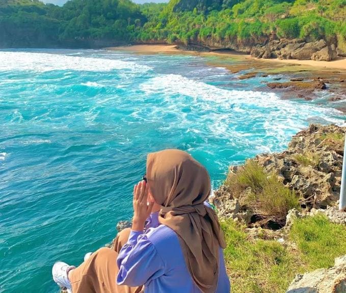 \"Pantai