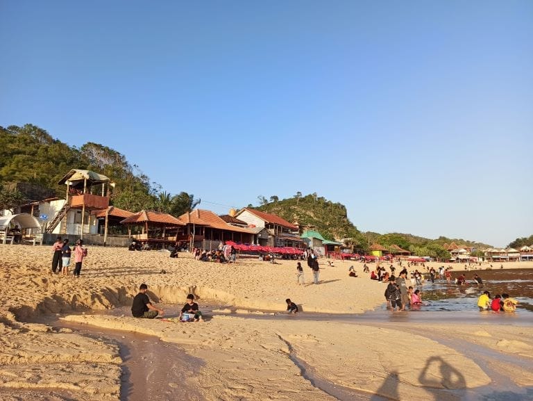 \"Pantai