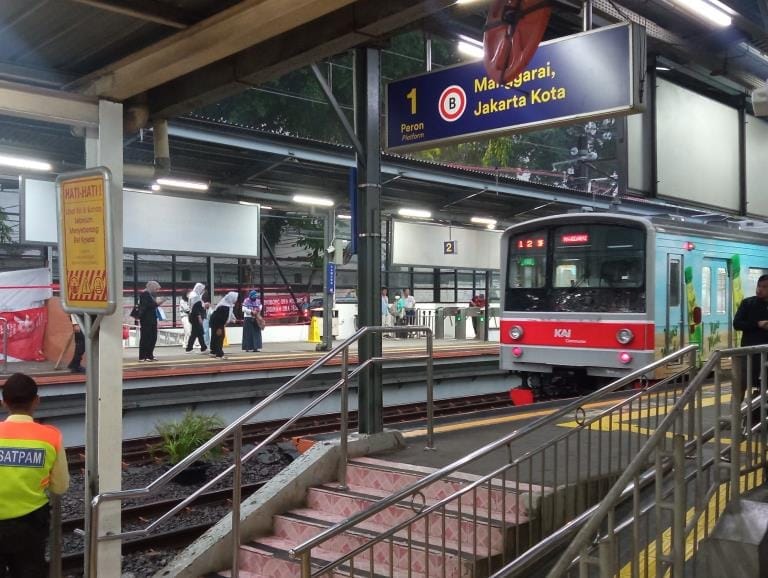 \"Stasiun