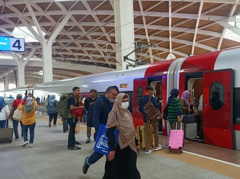 \"Stasiun