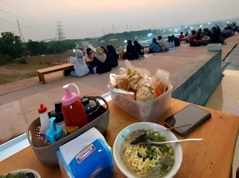 \"Makanan